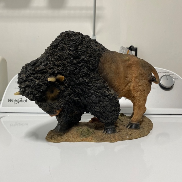 American large Buffalo Bison Resin statue figurine sculpture animal Western - Picture 8 of 8